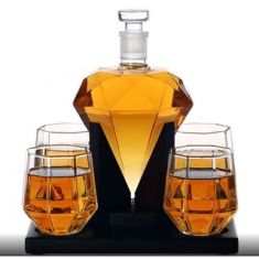 Whisky Decanter with Glass - Wine Decanter Gift Set - Wine Carafe - Whisky Holder / Tumbler with Tray GD-051